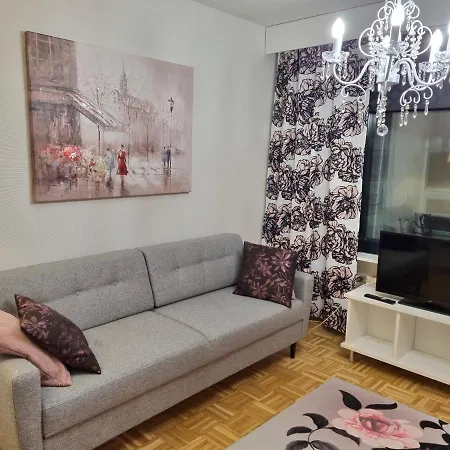 Polaris Homes Pohjola 公寓 罗瓦涅米